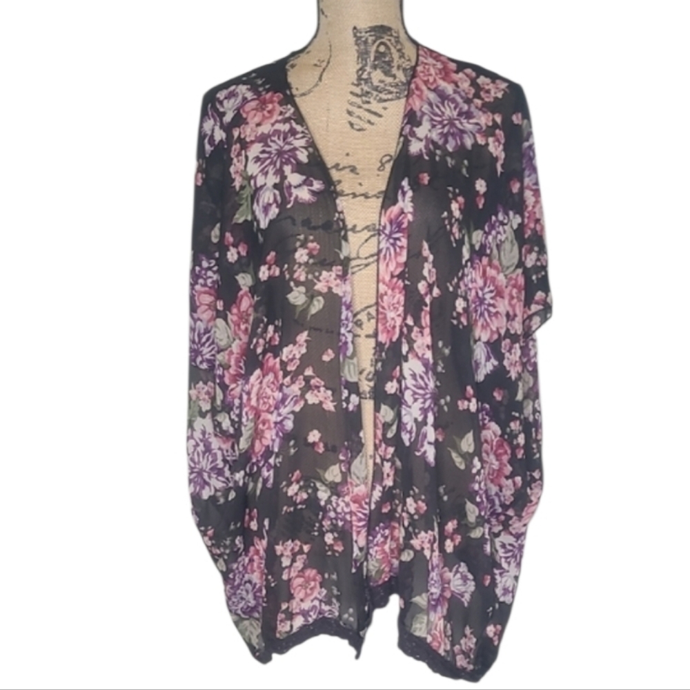 Mason & Mackenzie Floral Open Front Sheer Kimono